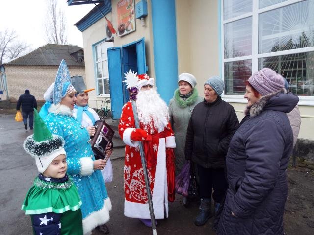 Поздравление жителей с наступающим новым годом