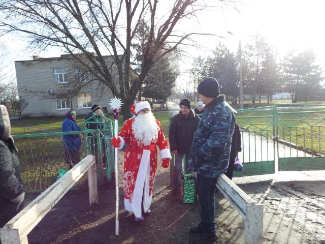 Поздравление жителей с наступающим новым годом